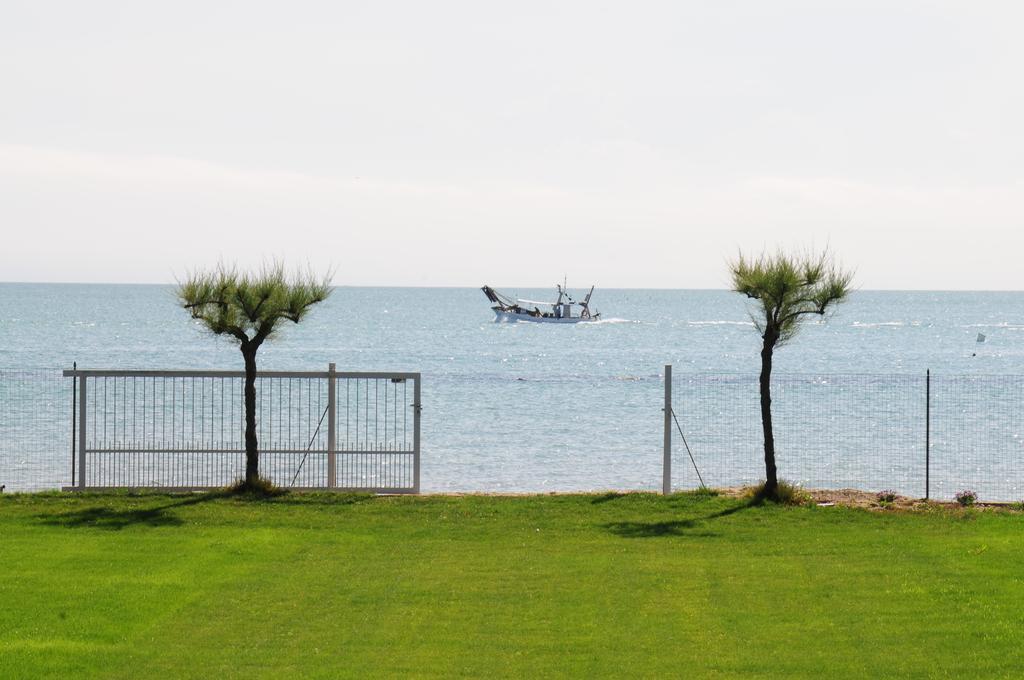 Agriturismo Frontemare Giulianova Buitenkant foto