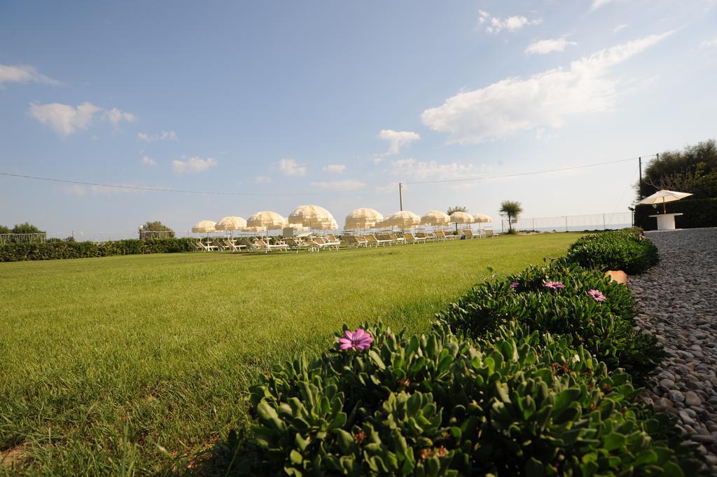 Agriturismo Frontemare Giulianova Buitenkant foto