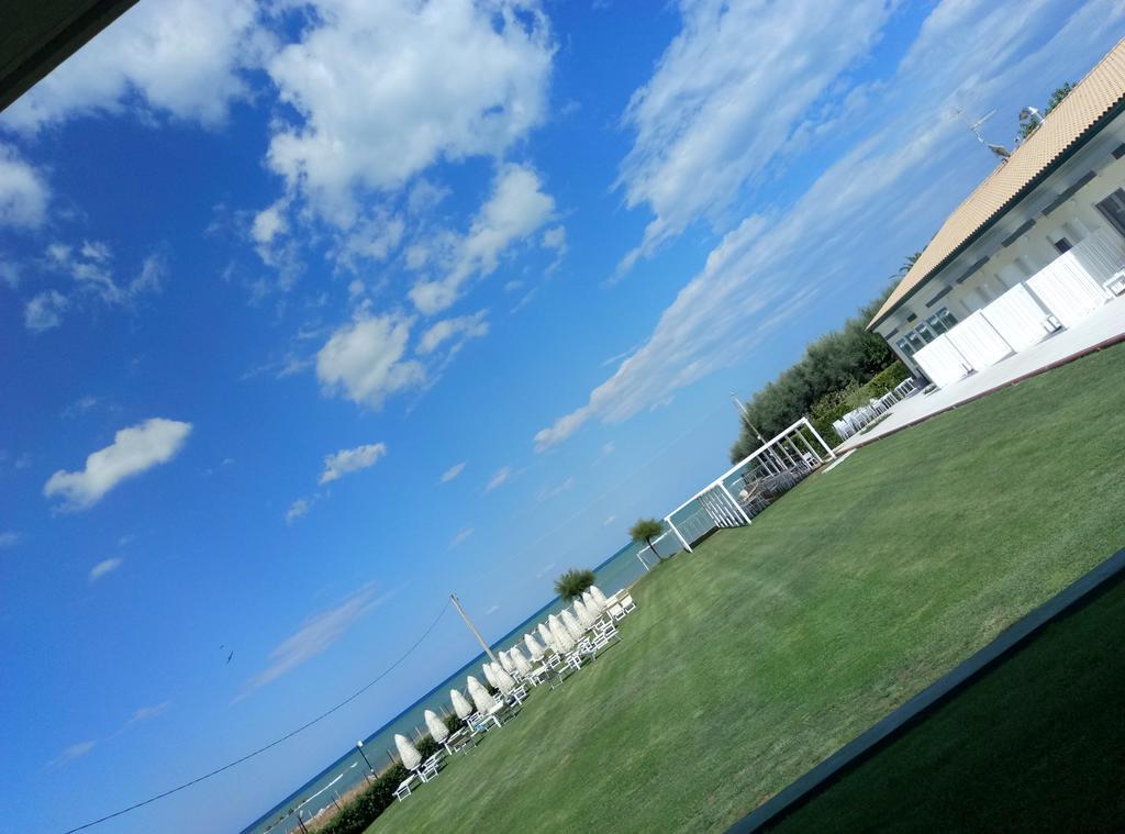 Agriturismo Frontemare Giulianova Buitenkant foto