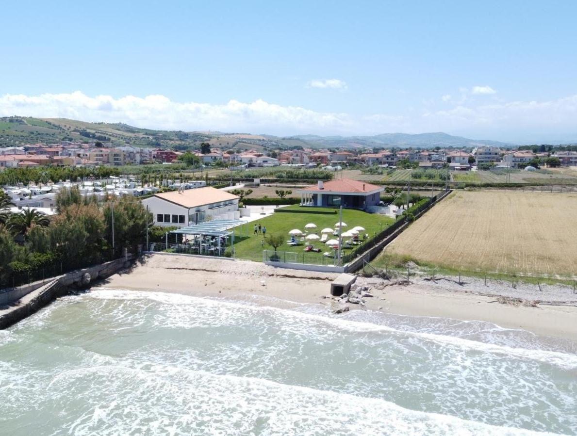 Agriturismo Frontemare Giulianova Buitenkant foto